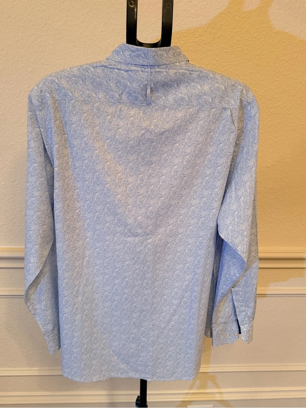 Banana Republic Light Blue Printed Button-Down Shirt